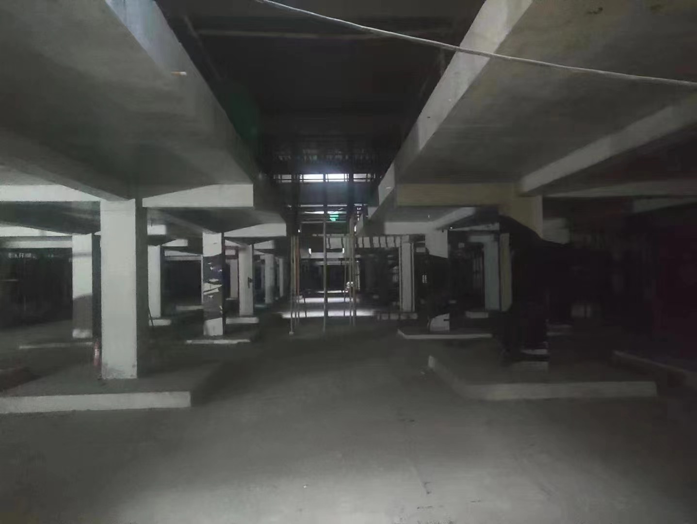 驻马店山东又一个上海博普LOFT车库拔地而起